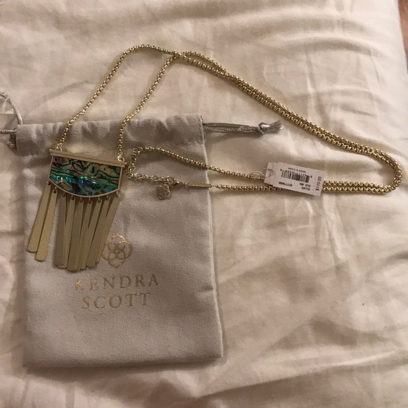 Kendra Scott Jewelry - Kendra Scott Abalone Ellen Necklace